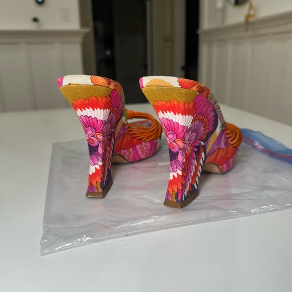 Vintage Dior Floral mule wedges Sandals size 38 1/2 - Picture 6 of 8